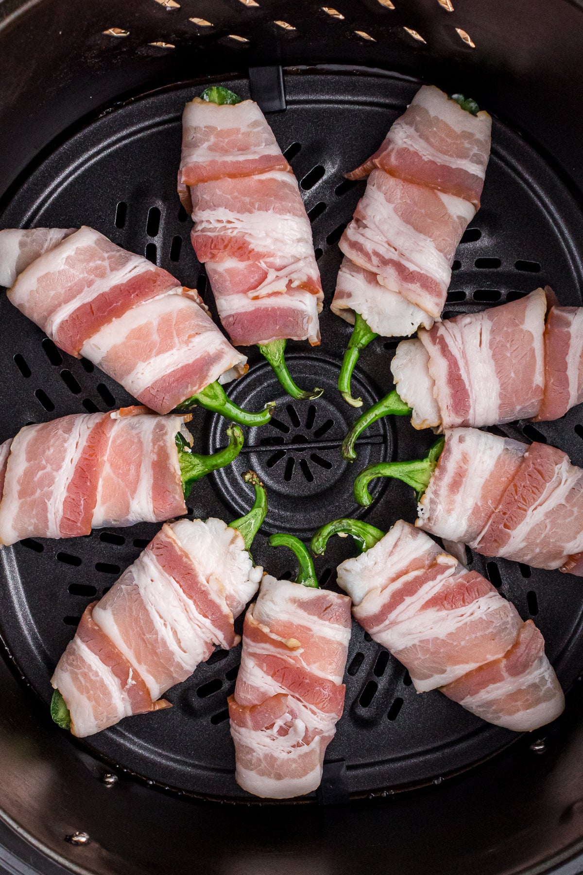 Air Fryer Bacon-Wrapped Jalapeno Poppers