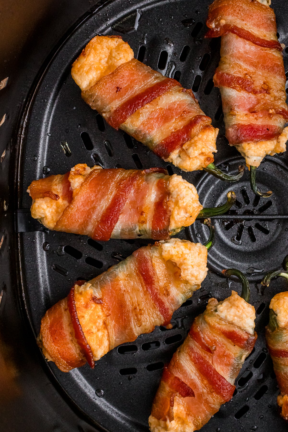 Air Fryer Bacon-Wrapped Jalapeno Poppers